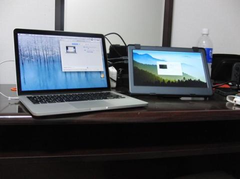もちろんMacbook Proともつなぐだけ!
