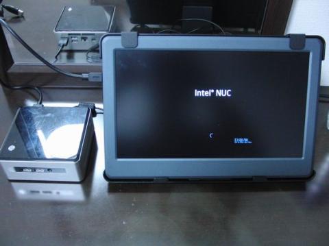 ケーブル一本だけでPC画面表示!楽ちん!