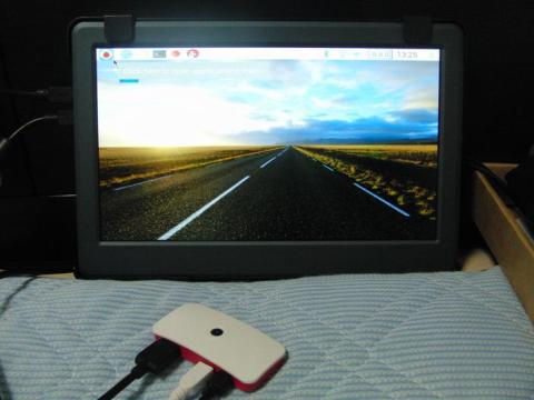 使用するのはRaspberry Pi Zero Wと純正カメラキットV2!