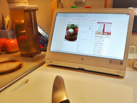 キッチンでレシピも見れる