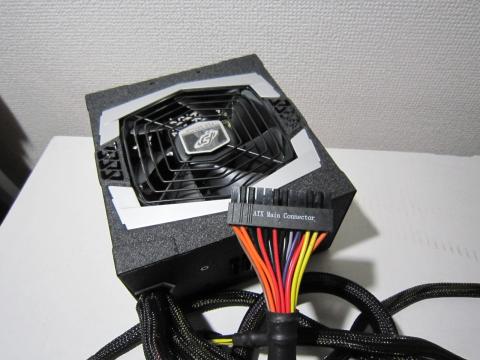 一か所ブランクあるので23Pinなのかな