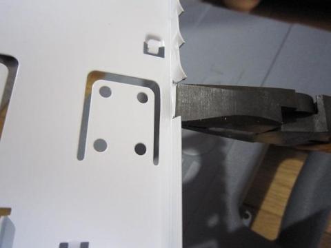 干渉部分の切除作業