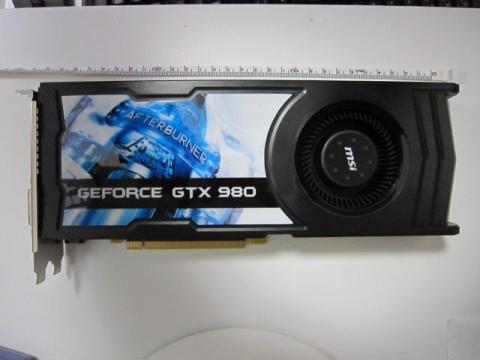 ケース内部の長さは27㎝です