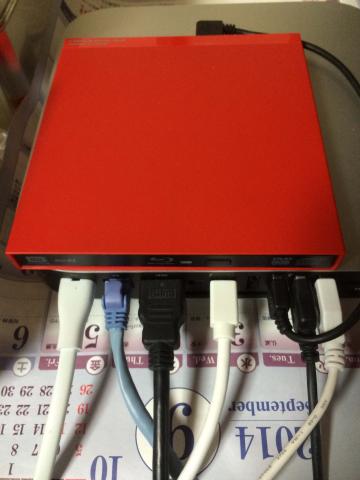 友人から借りた「Logitec LBD-PUB6U3VRD」