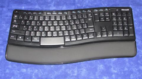 曲面デザインが良い