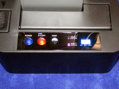 クローンが終了すると100%までランプが点く