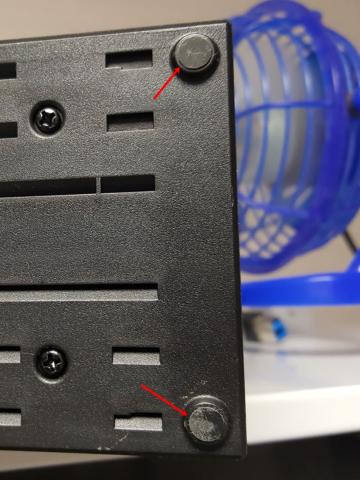 すぐ取れるゴム足部分