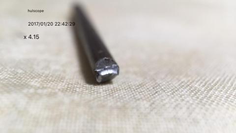 鉄の棒の切断面