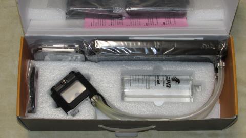 緩衝スポンジを外したところ