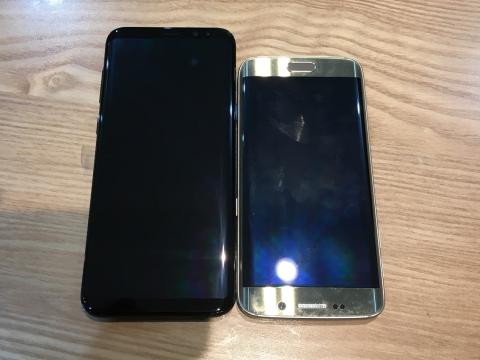 旧S6 Edgeとの比較 画面の長さが全然違う