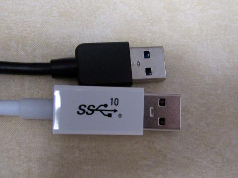 Amazonケーブルとの比較