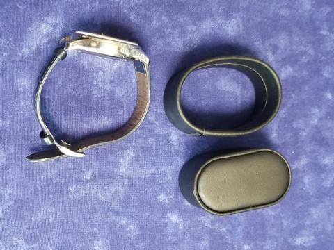 ベルトサイズに合わせ2種類のアジャスタが選べる