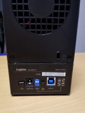 RAID設定 背面のDIPスイッチで行う