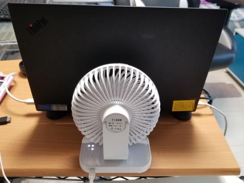 マルチモニターとExcelの多用で熱くなるCorei5PCを冷却