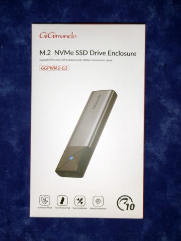 シンプルなスティック型ケース