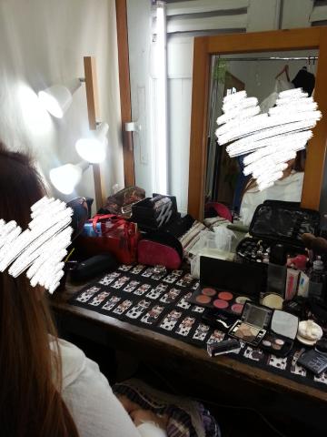 メイクのイメージを相談中