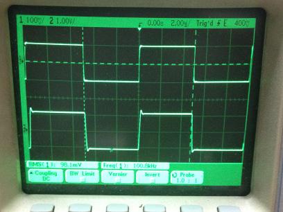 過渡応答(A=11 Vin=200mVp-p f=100kHz Rfb=10kΩ 位相補償なし 10:1プローブのみ接続 ガラエポユニバーサル基板)