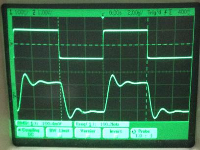 過渡応答(A=11 Vin=200mVp-p f=100kHz Rfb=10kΩ 位相補償なし 10:1プローブのみ接続 ガラエポユニバーサル基板)