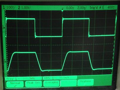 過渡応答(A=11 Vin=200mVp-p f=100kHz Rfb=10kΩ 位相補償なし 10:1プローブのみ接続 ガラエポユニバーサル基板)
