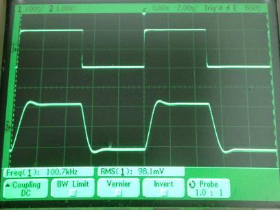 過渡応答(A=11 Vin=200mVp-p f=100kHz Rfb=10kΩ 位相補償なし 10:1プローブのみ接続 ガラエポユニバーサル基板)