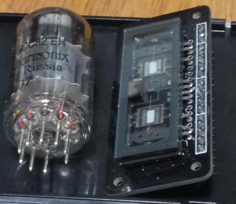 左がmT管、右がNutube