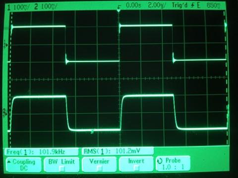 過渡応答(A=1 Vin=200mVp-p f=100kHz Rfb=0 位相補償なし Rl=15Ω ガラエポユニバーサル基板)