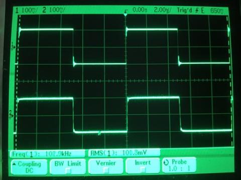 過渡応答(A=1 Vin=200mVp-p f=100kHz Rfb=0 位相補償なし Rl=15Ω ガラエポユニバーサル基板)