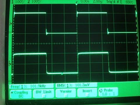 過渡応答(A=1 Vin=200mVp-p f=100kHz Rfb=0 位相補償なし Rl=15Ω ガラエポユニバーサル基板)