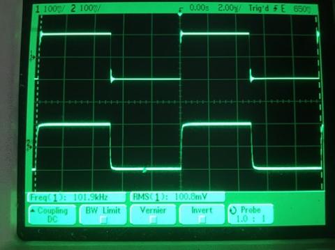過渡応答(A=1 Vin=200mVp-p f=100kHz Rfb=0 位相補償なし Rl=15Ω ガラエポユニバーサル基板)