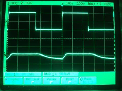 過渡応答(A=1 Vin=200mVp-p f=100kHz Rfb=0 位相補償なし Rl=15Ω ガラエポユニバーサル基板)