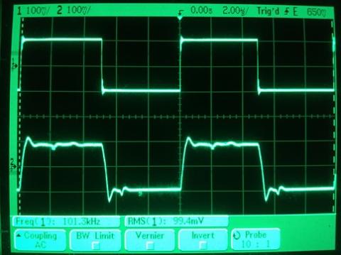 過渡応答(A=1 Vin=200mVp-p f=100kHz Rfb=0 位相補償なし Rl=15Ω ガラエポユニバーサル基板)