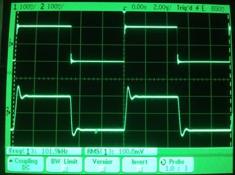 過渡応答(A=1 Vin=200mVp-p f=100kHz Rfb=0 位相補償なし Rl=15Ω ガラエポユニバーサル基板)