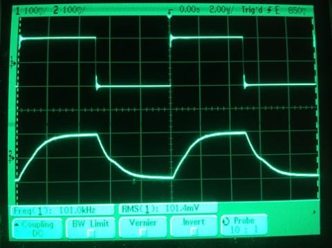 過渡応答(A=1 Vin=200mVp-p f=100kHz Rfb=0 位相補償なし Rl=15Ω ガラエポユニバーサル基板)