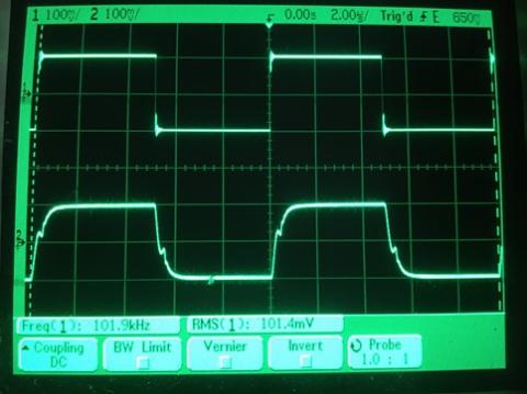 過渡応答(A=1 Vin=200mVp-p f=100kHz Rfb=0 位相補償なし Rl=15Ω ガラエポユニバーサル基板)