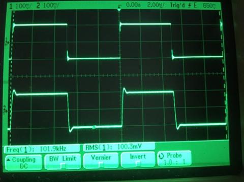 過渡応答(A=1 Vin=200mVp-p f=100kHz Rfb=0 位相補償なし Rl=15Ω ガラエポユニバーサル基板)