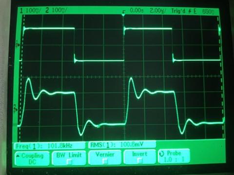 過渡応答(A=1 Vin=200mVp-p f=100kHz Rfb=0 位相補償なし Rl=15Ω ガラエポユニバーサル基板)