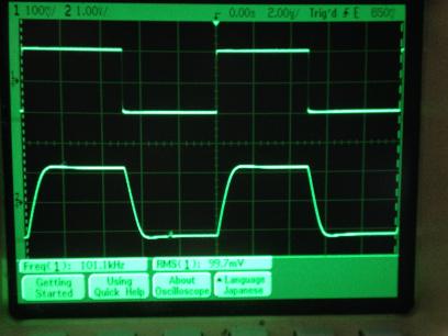 過渡応答(A=11 Vin=200mVp-p f=100kHz Rfb=10kΩ 位相補償なし 10:1プローブのみ接続 ガラエポユニバーサル基板)