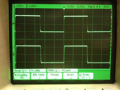 過渡応答(A=11 Vin=200mVp-p f=100kHz Rfb=10kΩ 位相補償なし 10:1プローブのみ接続 ガラエポユニバーサル基板)