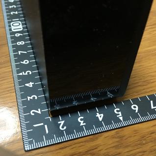 厚さはこんな感じ