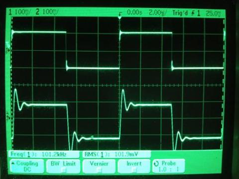 過渡応答(A=1 Vin=200mVp-p f=100kHz Rfb=0 位相補償なし Rl=15Ω ガラエポユニバーサル基板)