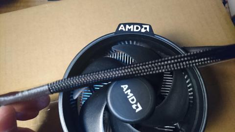 えっ!? ファンケーブルスリーブやん!!