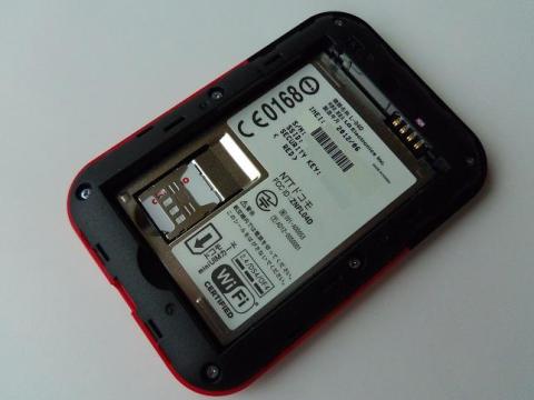 SIM カードを装着したところ