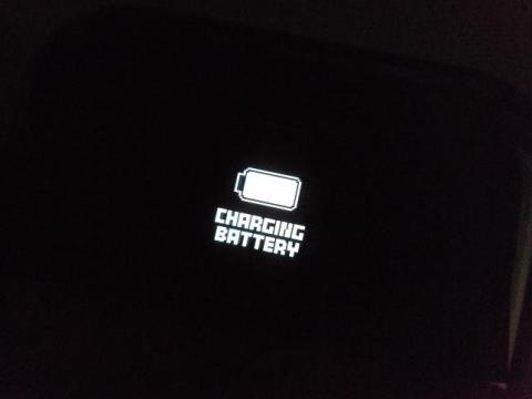 バッテリー充電中の表示