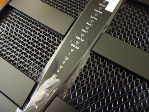 ステータス LED 部分