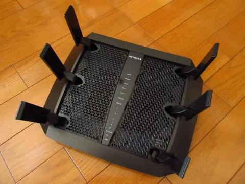 すべてのアンテナを垂直に立てたところ