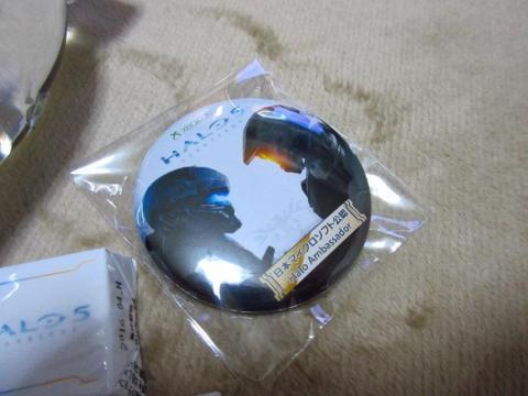 Halo 5: Guardians がデザインされた缶バッチ