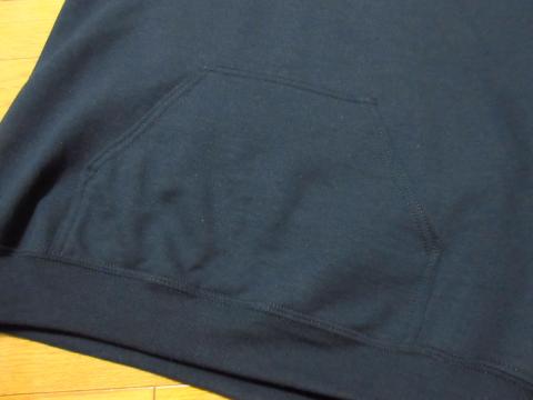 手が通るポケット