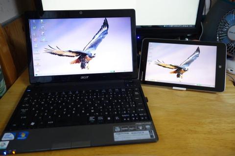 いつものノートPCと同じ壁紙に・・・