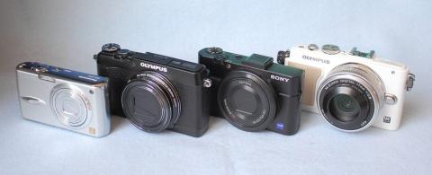左から、FX01、SH-1、RX100M2、E-PL5