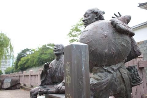 28mmでは、大きなボケは期待できない